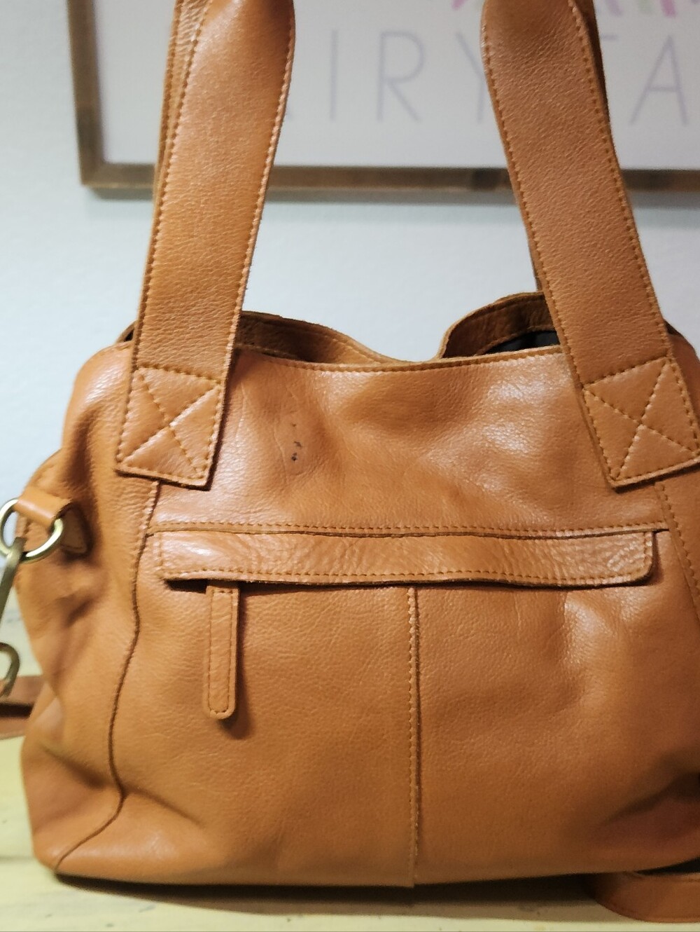 Vilenca Holland Genuine Tan Leather Convertible Crossbody Satchel Bag - Picture 5 of 13